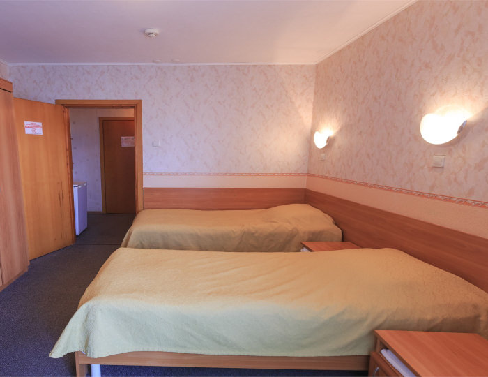 Семейный 2-местный 2-комнатный стандарт - Санаторий «Магадан»